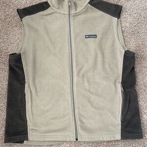 Columbia beige and Brown Fleece Vest 2xl
